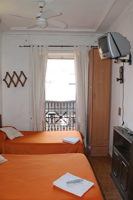Hostal Graciela มาดริด ห้อง รูปภาพ